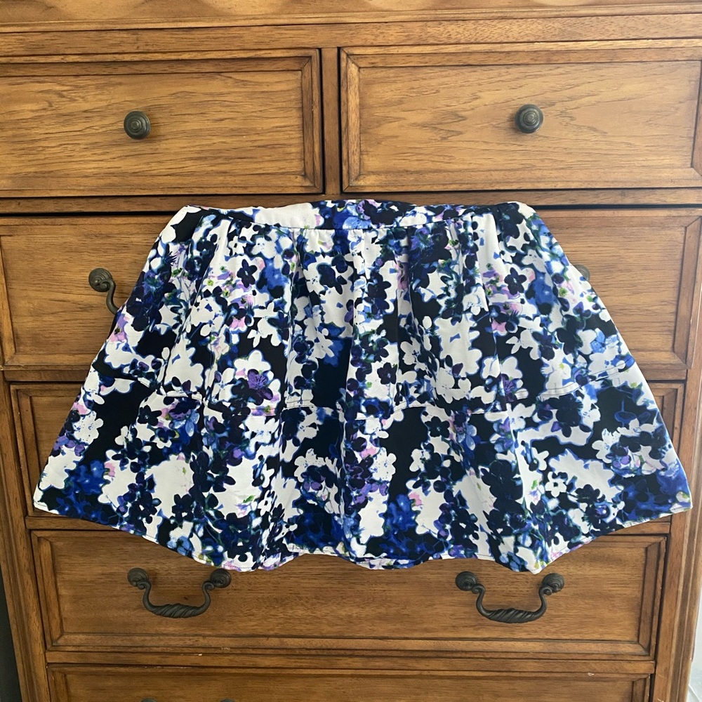 Express Skirt